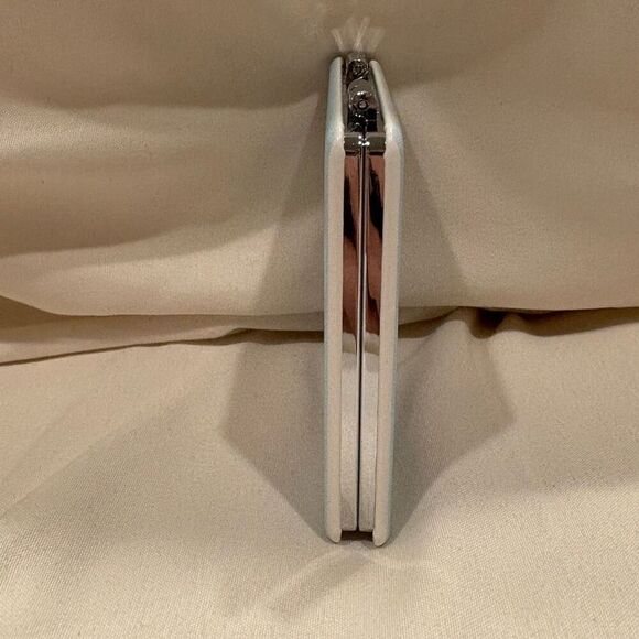 Sanrio Pochacco & Choppy Compact Mirror Pocket Mirror Makeup Cosmetic Mirror NEW - Picture 4 of 5